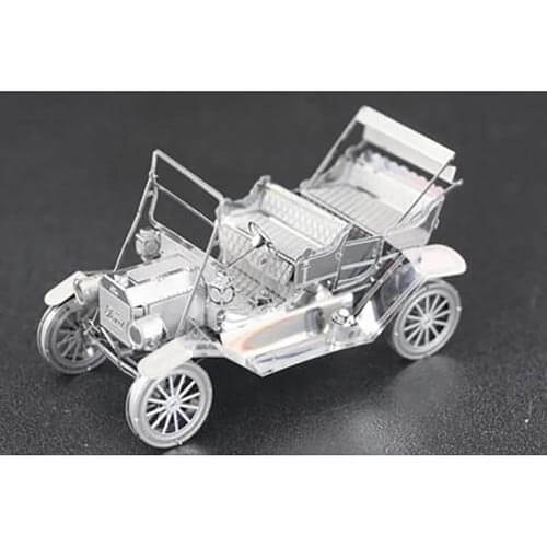 1908 Model T Ford - Metal Earth Model