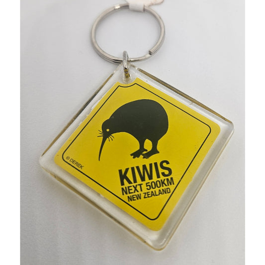 Kiwi Crossing Keyring